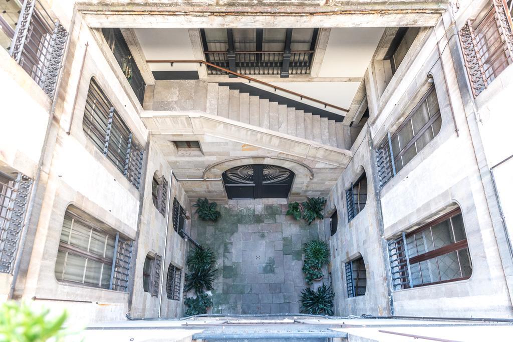 Pension Mariluz Барселона Экстерьер фото