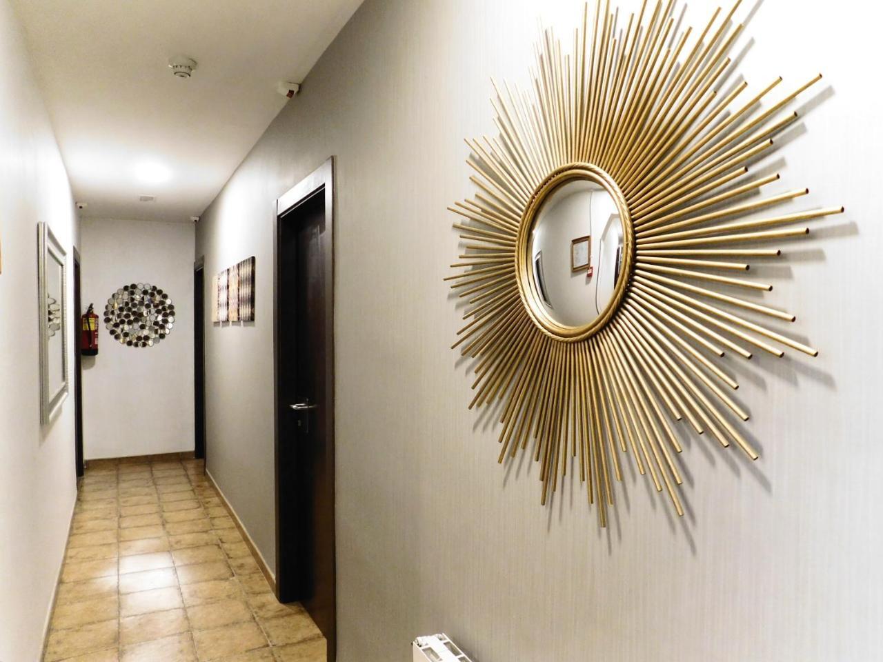 Pension Mariluz Барселона Экстерьер фото